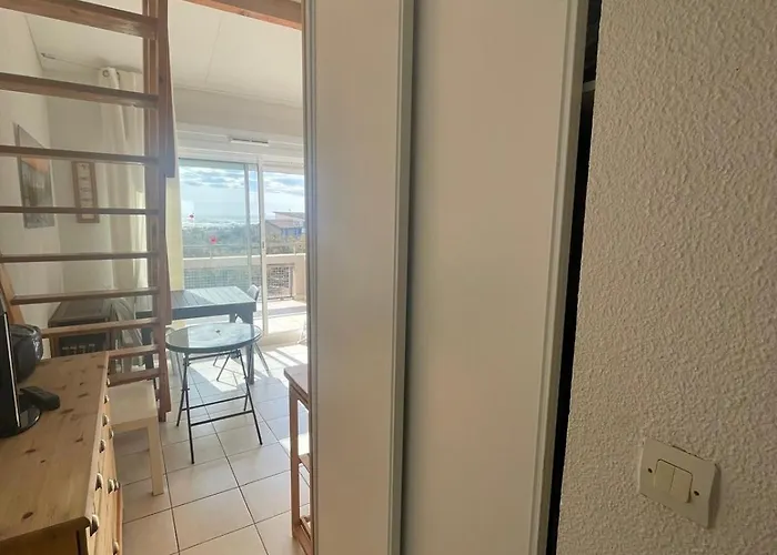 アパート Frontignan フロンティニャン