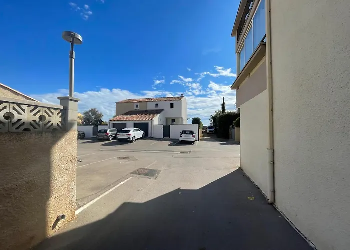 Frontignan フロンティニャン